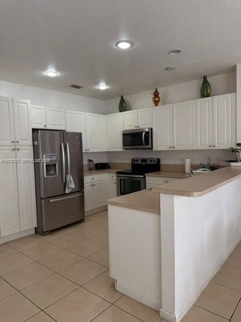En Venta: $398,400 (3 camas, 2 baños, 1514 Pies cuadrados)