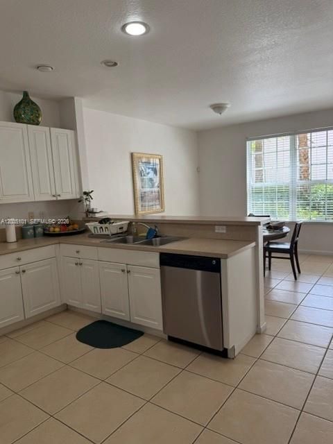 En Venta: $398,400 (3 camas, 2 baños, 1514 Pies cuadrados)