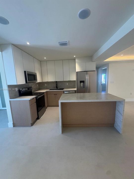 En Venta: $615,000 (2 camas, 1 baños, 1139 Pies cuadrados)