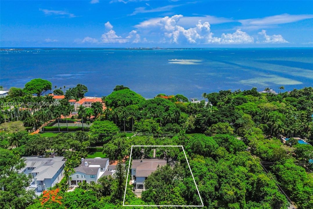 For Sale: $14,900,000 (6 beds, 6 baths, 6000 Square Feet)