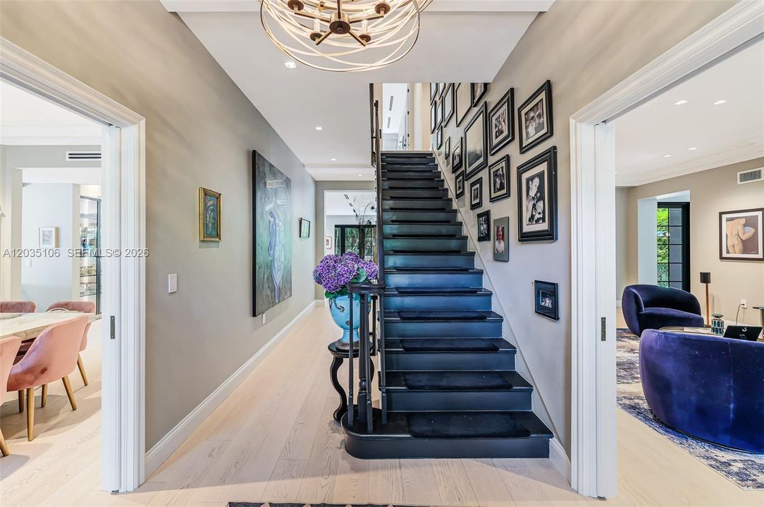 For Sale: $14,900,000 (6 beds, 6 baths, 6000 Square Feet)