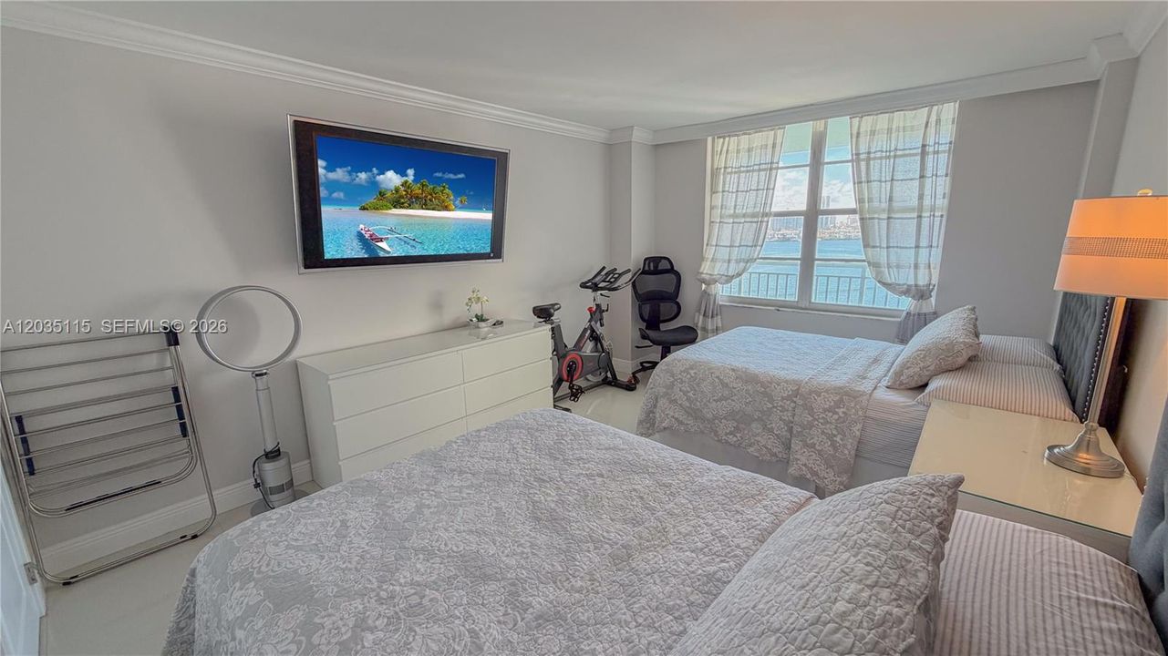 For Sale: $615,900 (2 beds, 2 baths, 1488 Square Feet)