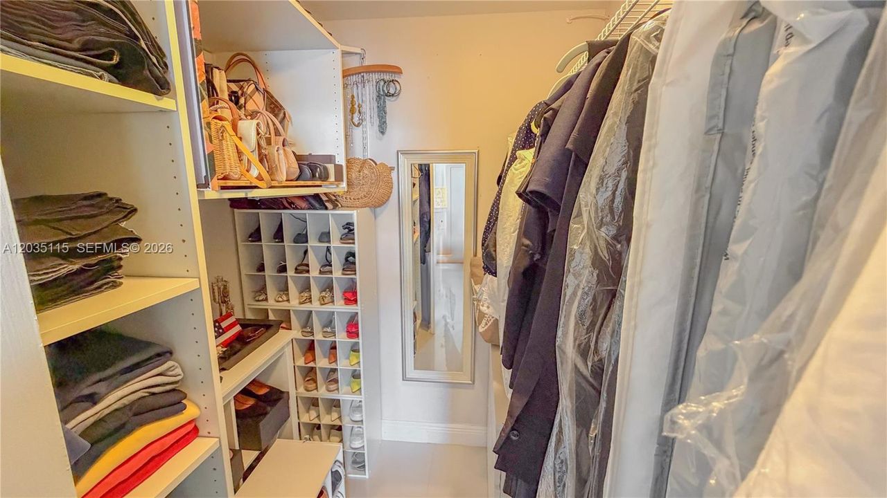 For Sale: $615,900 (2 beds, 2 baths, 1488 Square Feet)