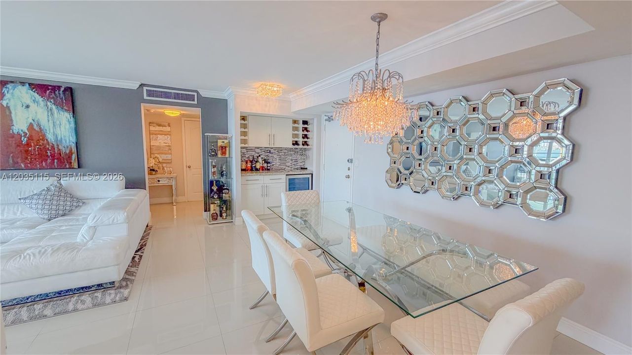 For Sale: $615,900 (2 beds, 2 baths, 1488 Square Feet)