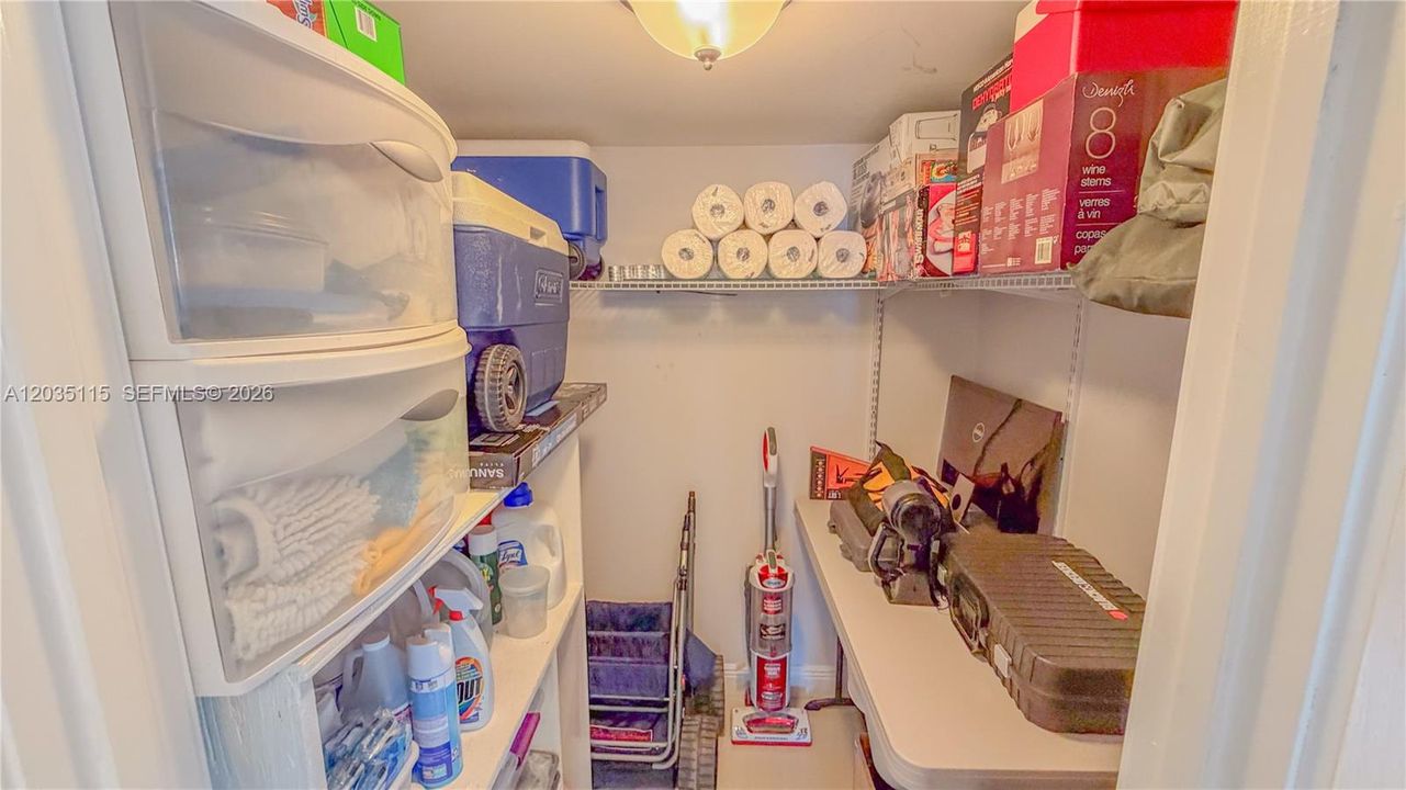 For Sale: $615,900 (2 beds, 2 baths, 1488 Square Feet)