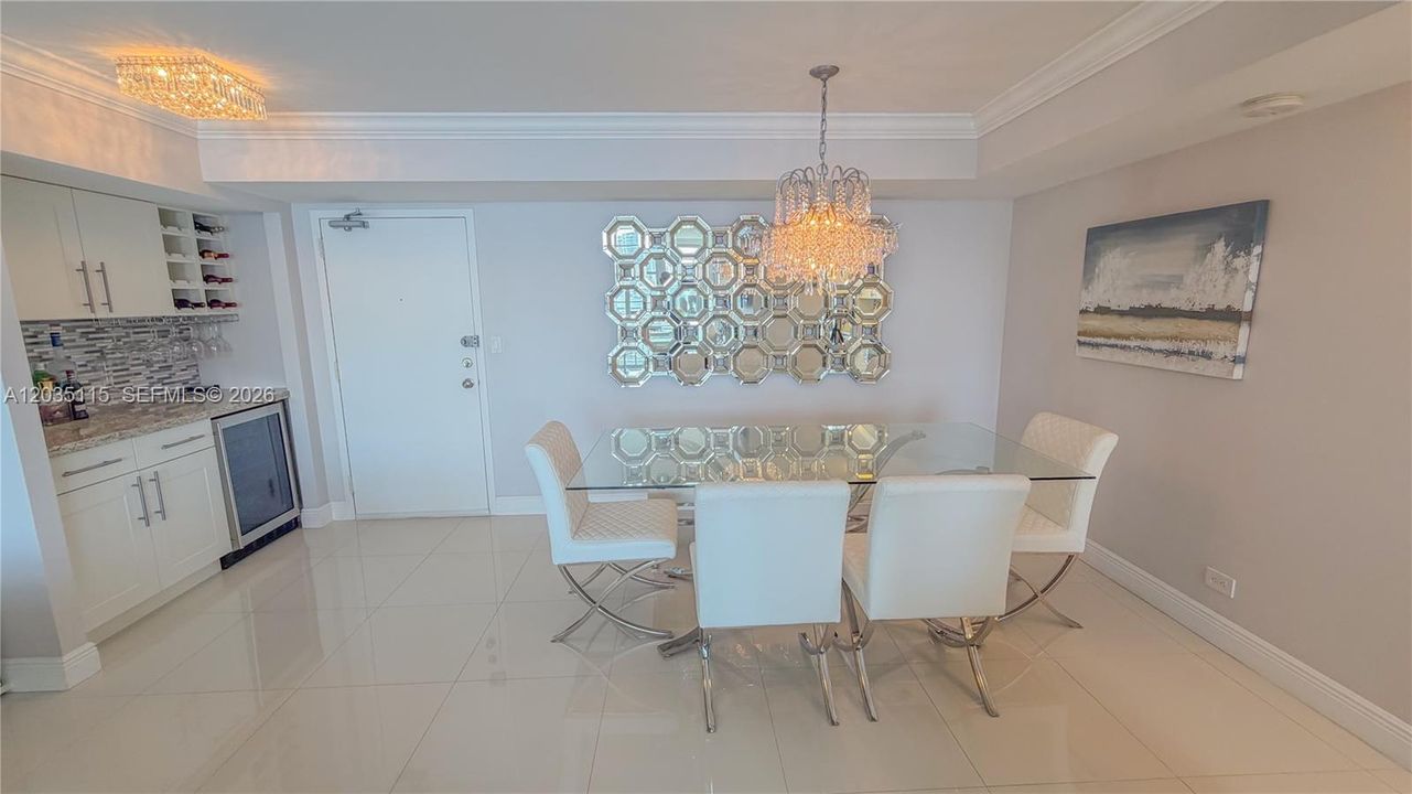 For Sale: $615,900 (2 beds, 2 baths, 1488 Square Feet)