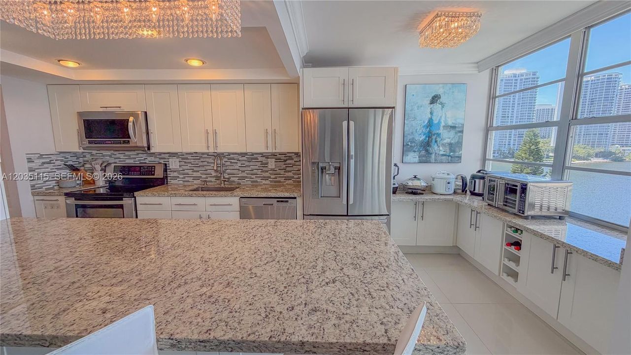 For Sale: $615,900 (2 beds, 2 baths, 1488 Square Feet)