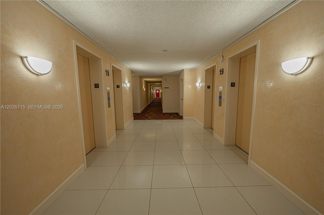 For Sale: $615,900 (2 beds, 2 baths, 1488 Square Feet)
