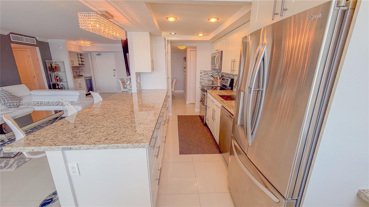 For Sale: $615,900 (2 beds, 2 baths, 1488 Square Feet)