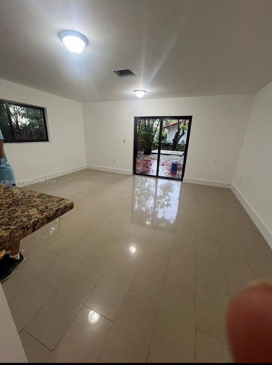 En Renta: $4,200 (3 camas, 2 baños, 3048 Pies cuadrados)