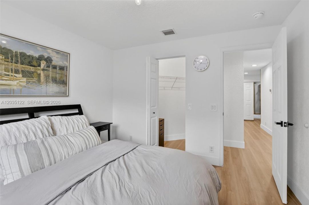 For Sale: $1,199,000 (5 beds, 4 baths, 3122 Square Feet)