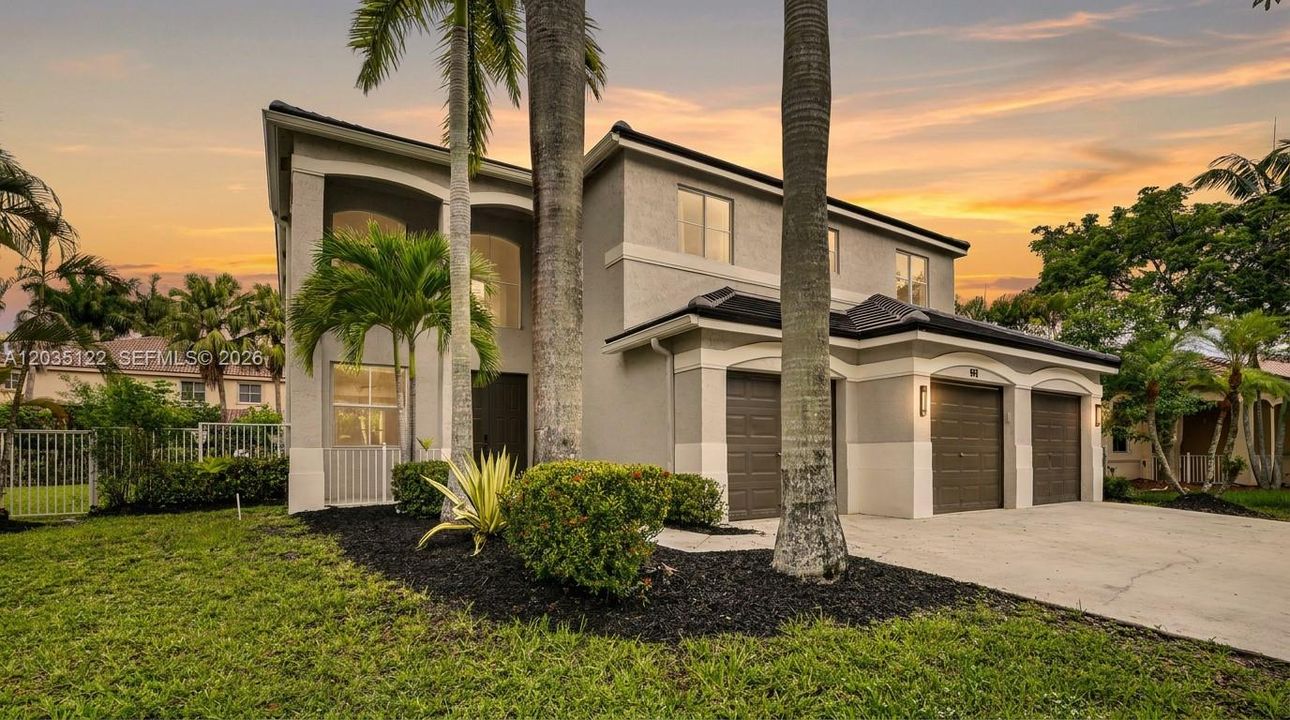 For Sale: $1,199,000 (5 beds, 4 baths, 3122 Square Feet)