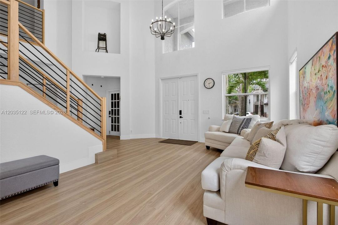 For Sale: $1,199,000 (5 beds, 4 baths, 3122 Square Feet)