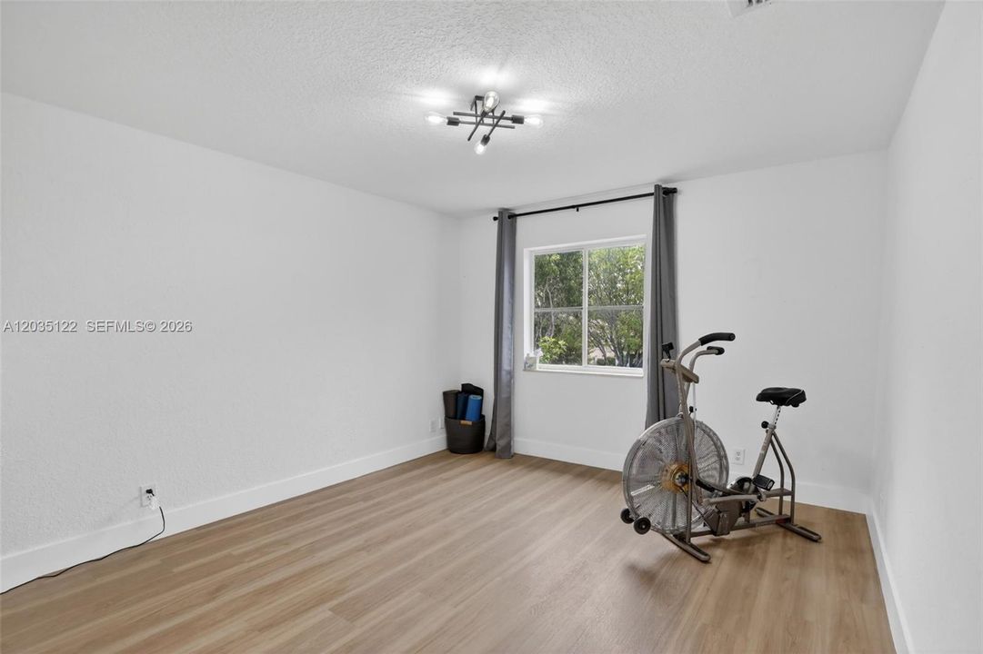 For Sale: $1,199,000 (5 beds, 4 baths, 3122 Square Feet)