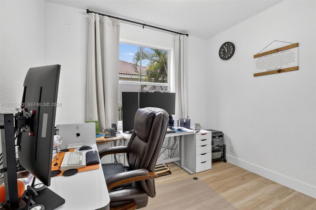 For Sale: $1,199,000 (5 beds, 4 baths, 3122 Square Feet)