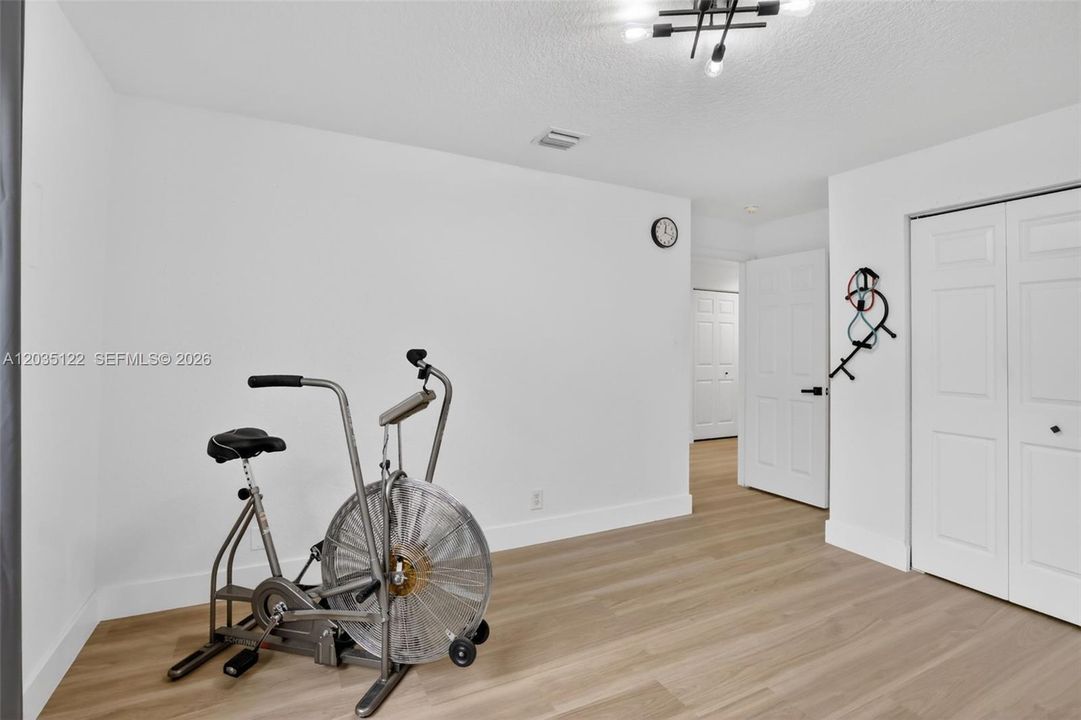 For Sale: $1,199,000 (5 beds, 4 baths, 3122 Square Feet)
