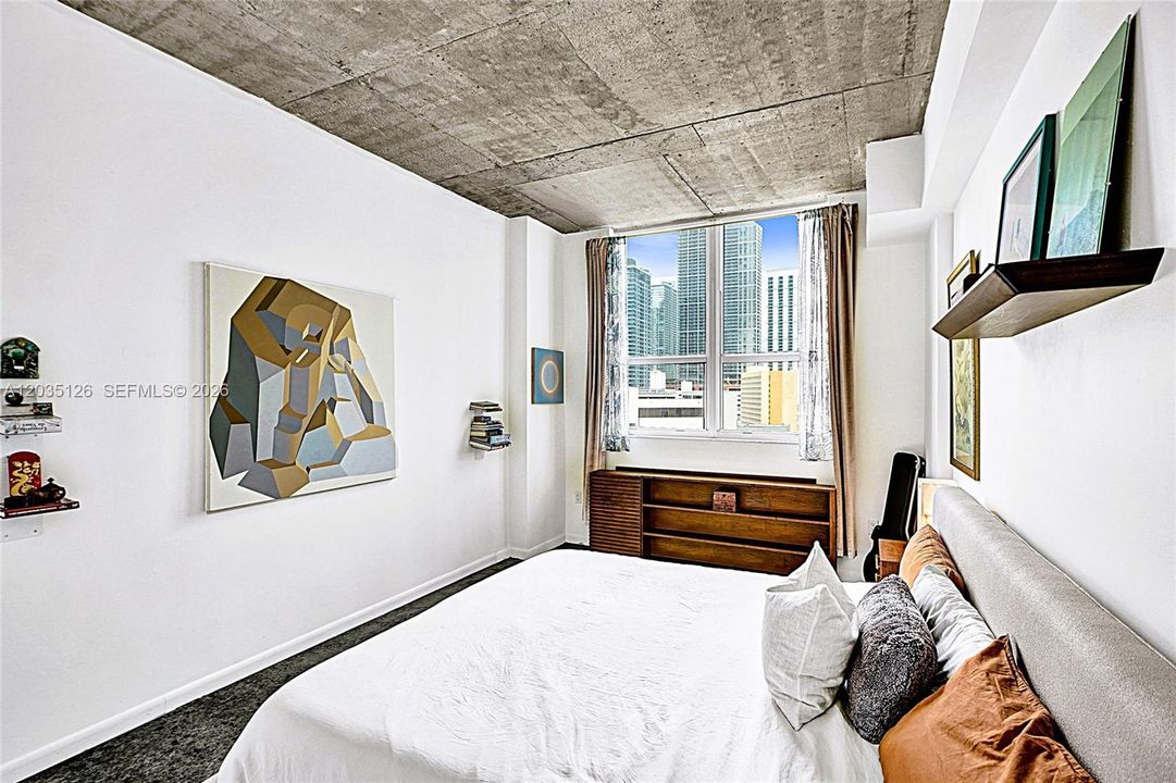 For Sale: $465,000 (2 beds, 2 baths, 1153 Square Feet)