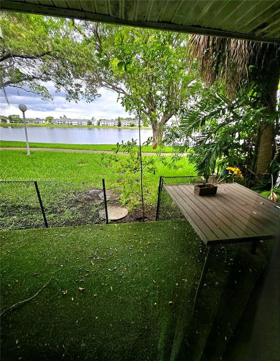 For Sale: $174,900 (2 beds, 2 baths, 1020 Square Feet)