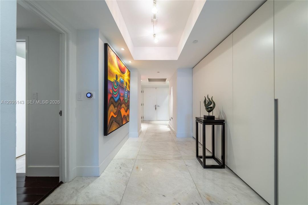 For Rent: $10,800 (3 beds, 3 baths, 1910 Square Feet)