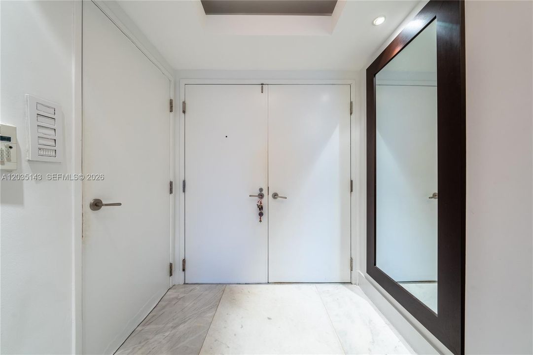For Rent: $10,800 (3 beds, 3 baths, 1910 Square Feet)