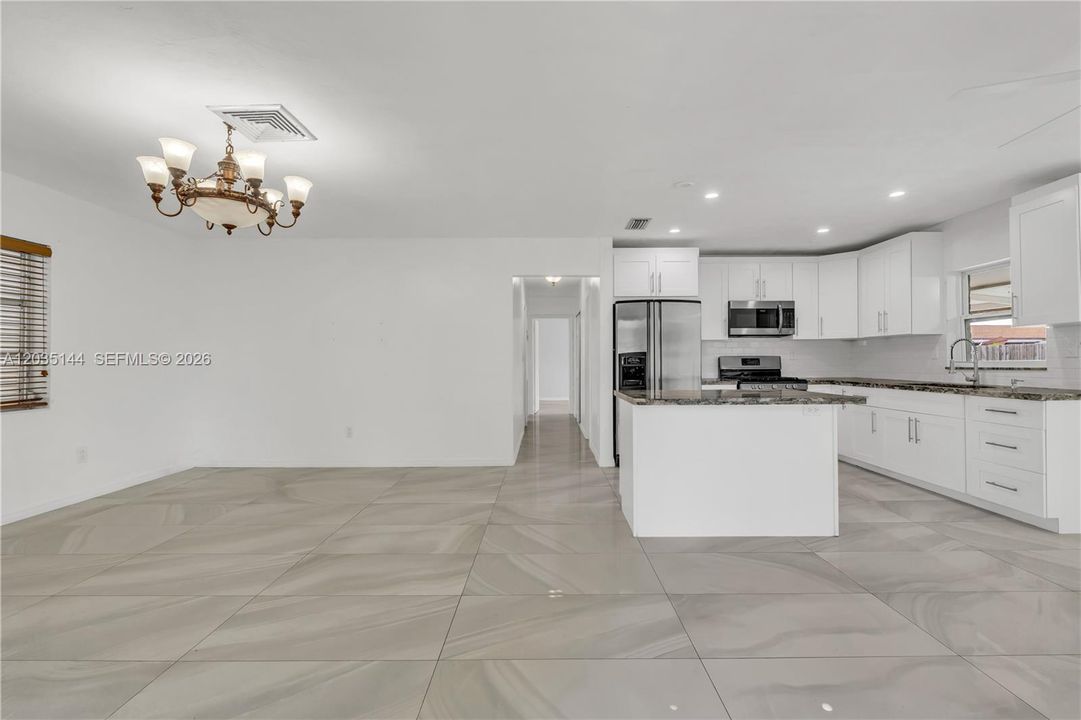 For Sale: $630,000 (3 beds, 2 baths, 1331 Square Feet)