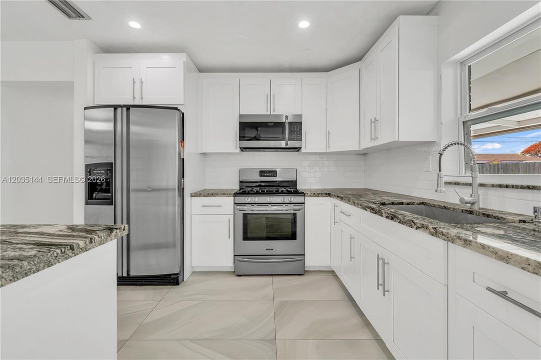 For Sale: $630,000 (3 beds, 2 baths, 1331 Square Feet)
