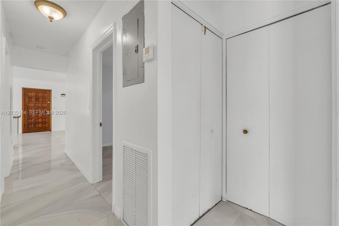 For Sale: $630,000 (3 beds, 2 baths, 1331 Square Feet)