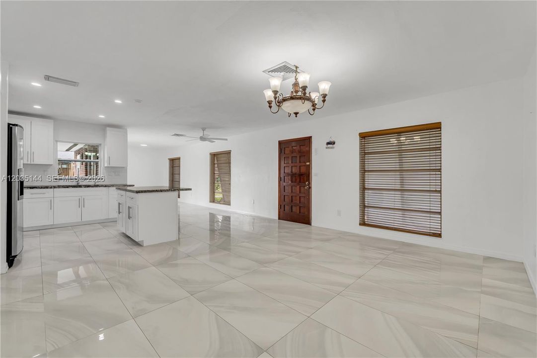 For Sale: $630,000 (3 beds, 2 baths, 1331 Square Feet)