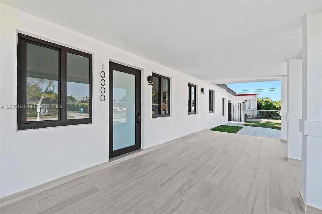 En Venta: $850,000 (3 camas, 2 baños, 1338 Pies cuadrados)