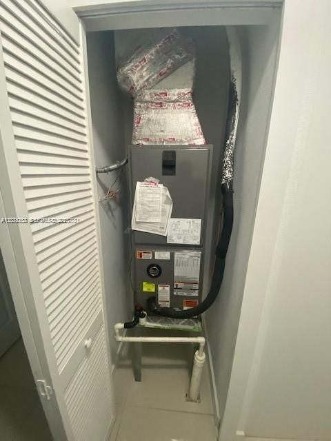 En Venta: $825,000 (0 camas, 0 baños, 2440 Pies cuadrados)