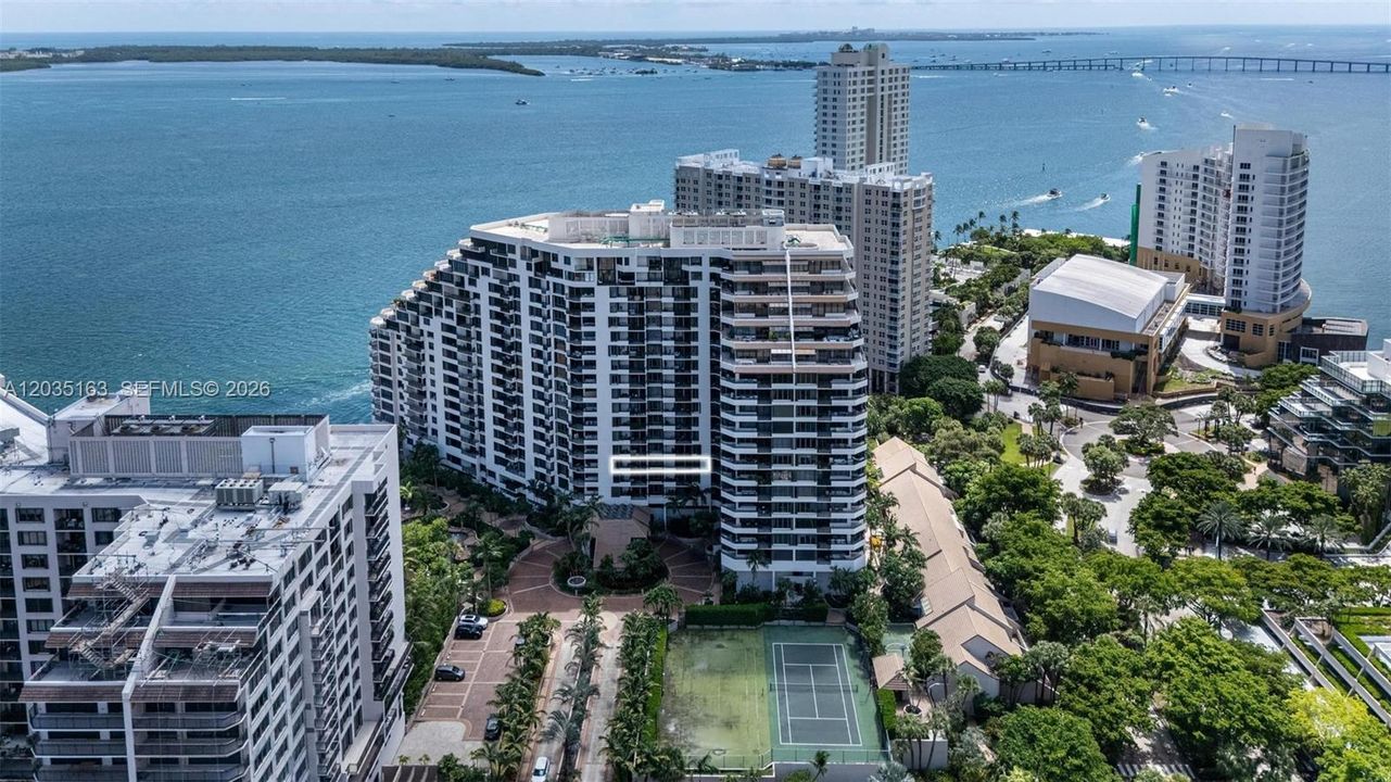 For Rent: $4,500 (2 beds, 2 baths, 1464 Square Feet)