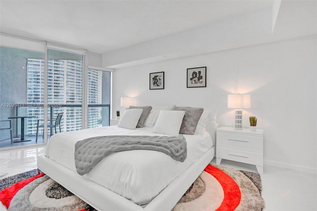 For Sale: $414,000 (0 beds, 1 baths, 598 Square Feet)