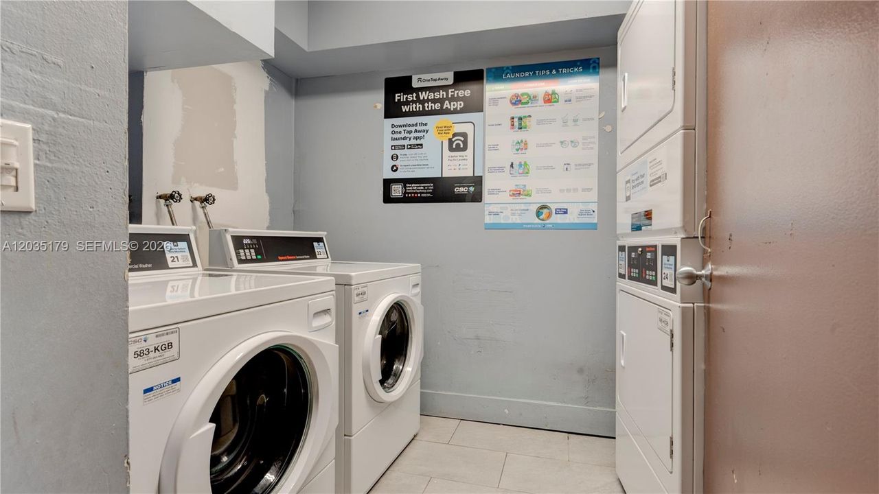 For Sale: $140,000 (2 beds, 2 baths, 1175 Square Feet)