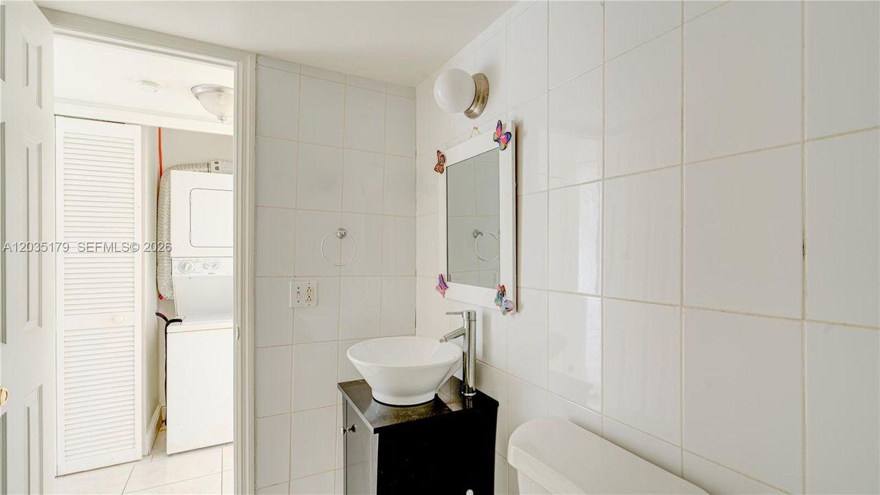 For Sale: $140,000 (2 beds, 2 baths, 1175 Square Feet)