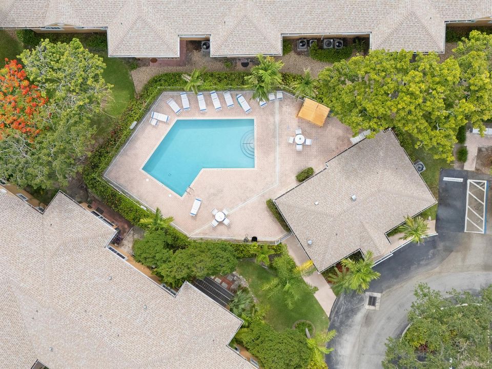 Pool and clubhouse