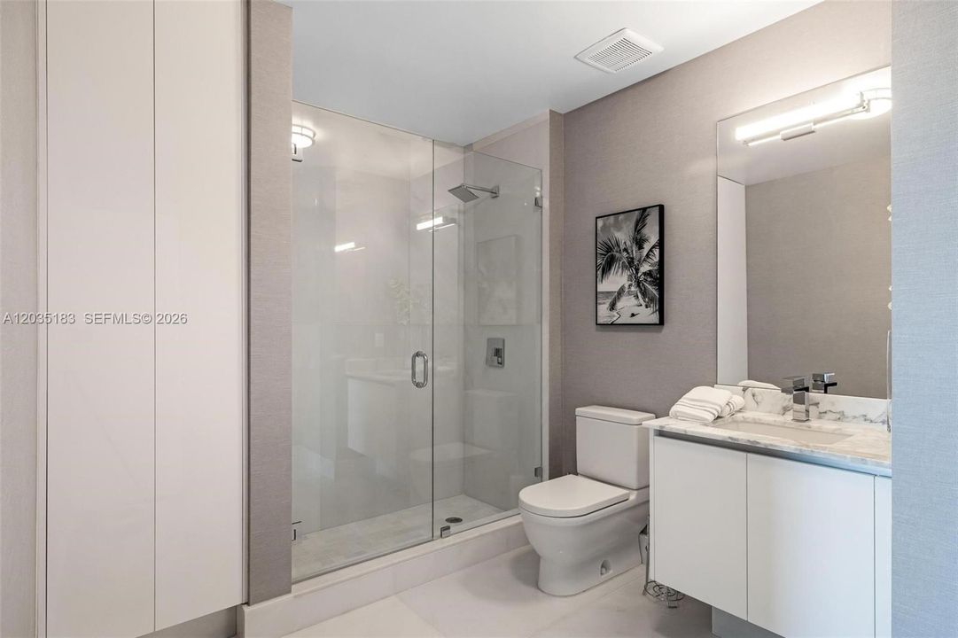 В аренду: $16,000 (3 спален, 4 ванн, 2726 Квадратных фут)