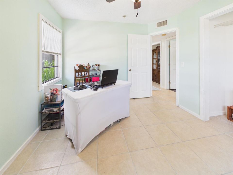 CAM03600G0-PR0094-STILL039
