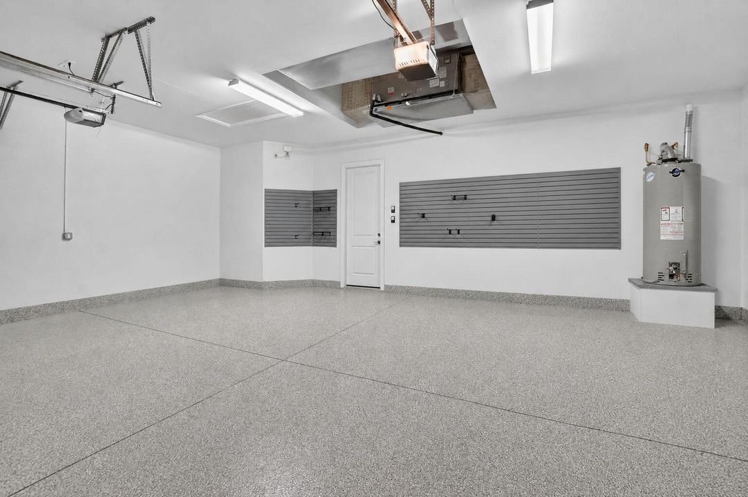 99-web-or-mls-17350 Pavaroso St (4)