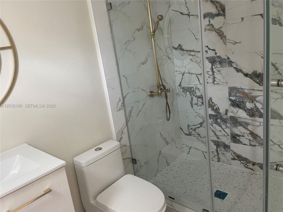 For Rent: $5,000 (3 beds, 2 baths, 1685 Square Feet)