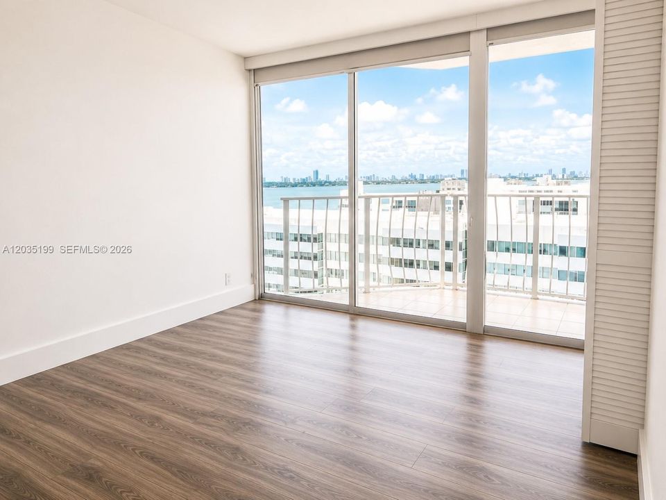 В аренду: $2,900 (2 спален, 2 ванн, 1061 Квадратных фут)
