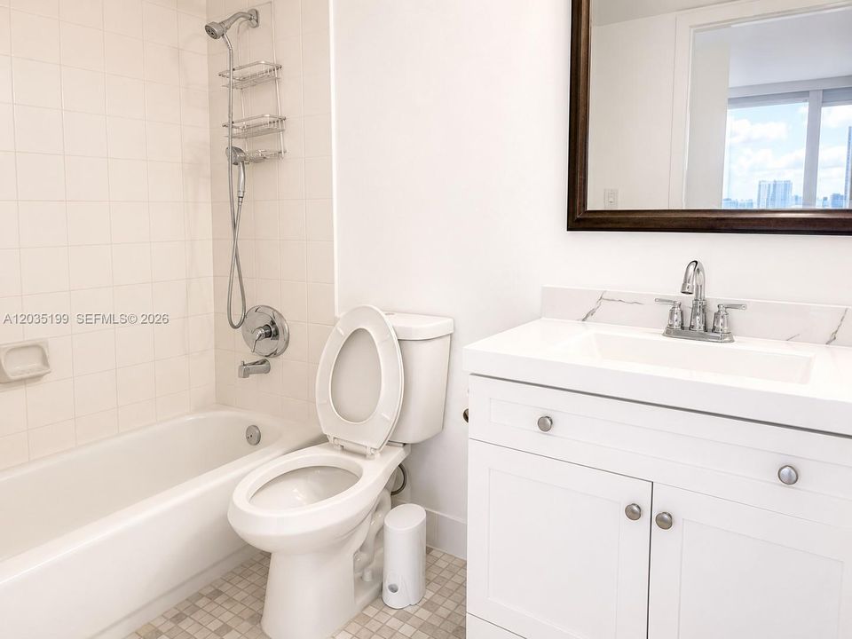В аренду: $2,900 (2 спален, 2 ванн, 1061 Квадратных фут)