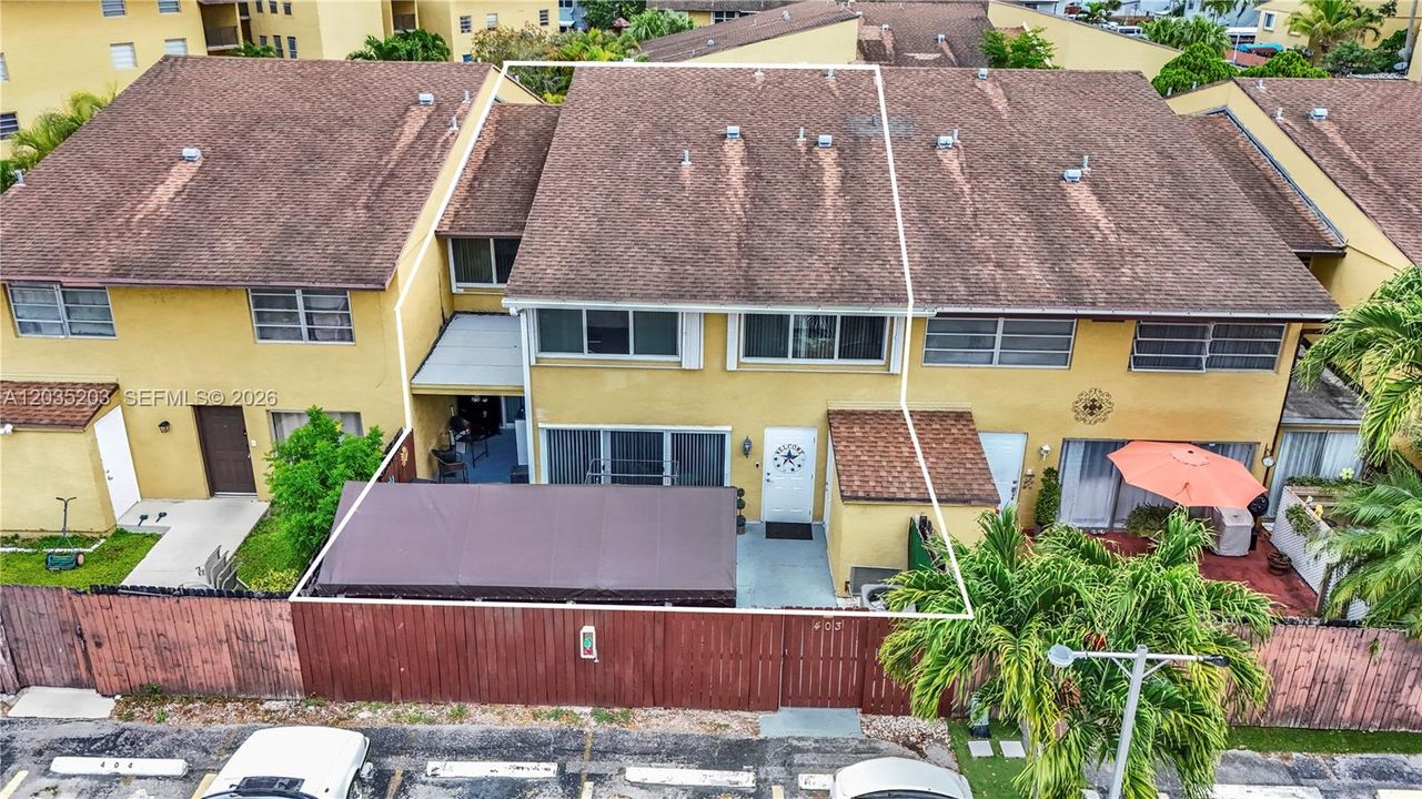 For Sale: $349,900 (3 beds, 2 baths, 1850 Square Feet)