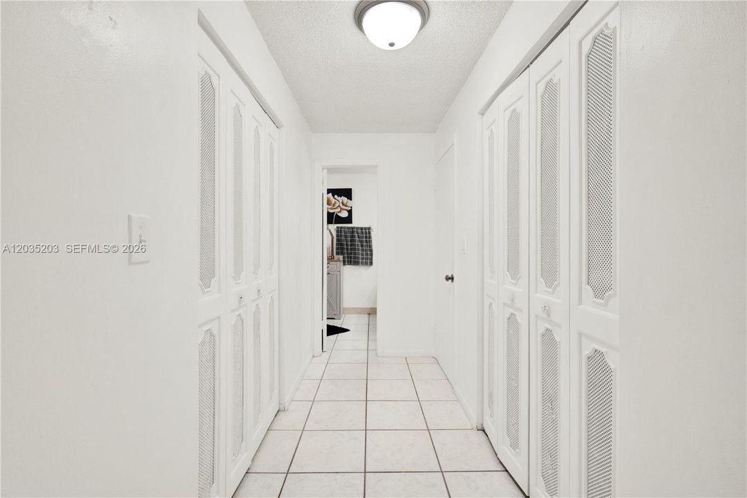 His/Her closets primary