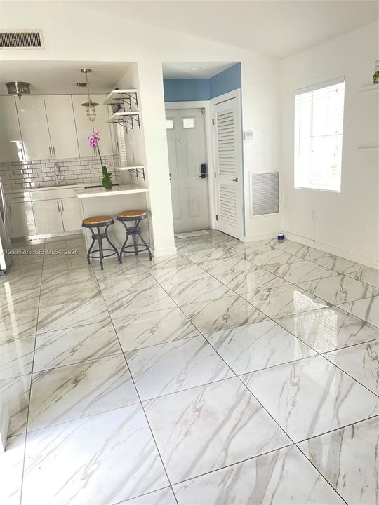 En Renta: $2,000 (1 camas, 1 baños, 694 Pies cuadrados)