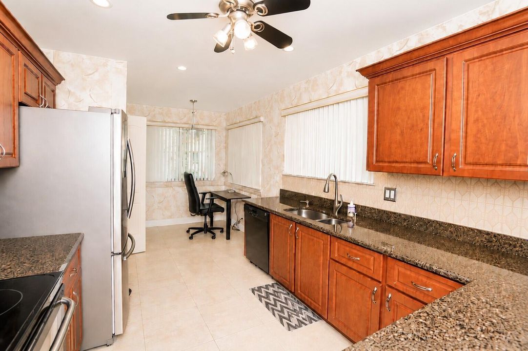 Kitchen 1