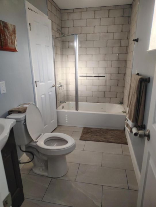 FULL BATH