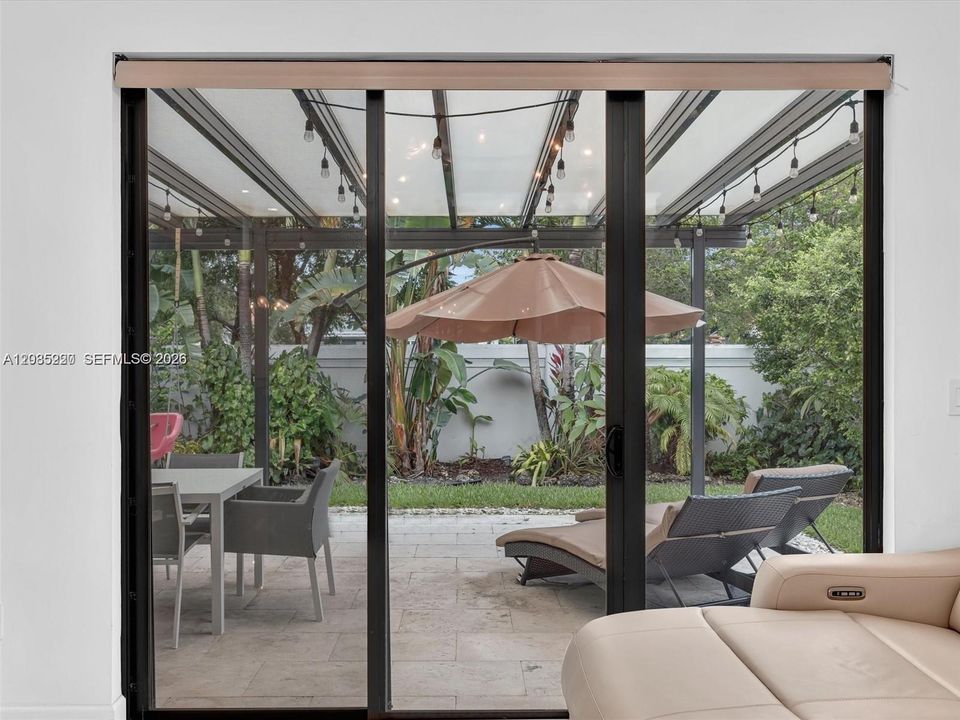 For Rent: $4,150 (3 beds, 2 baths, 1508 Square Feet)