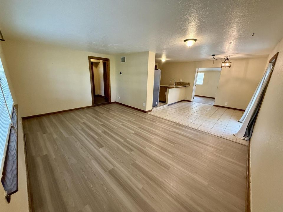 family room to dining area