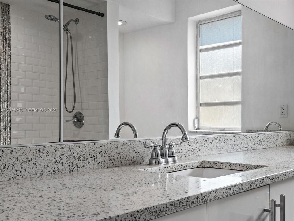 For Sale: $1,249,999 (4 beds, 3 baths, 2438 Square Feet)
