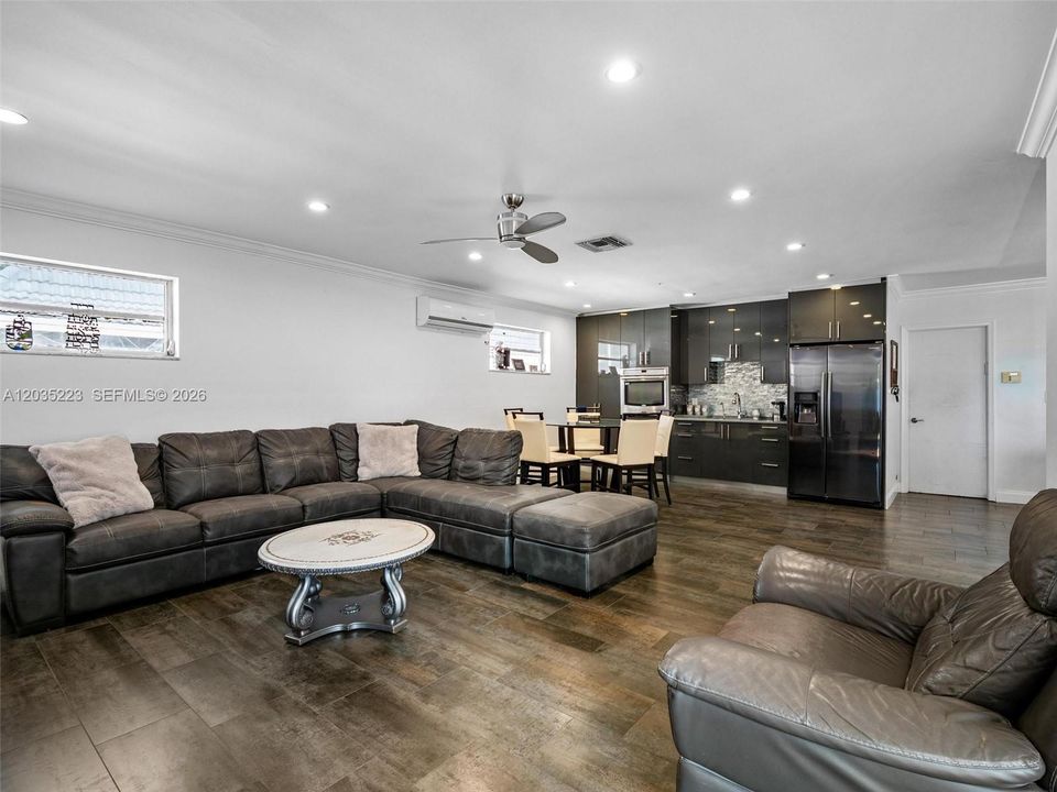 For Sale: $1,249,999 (4 beds, 3 baths, 2438 Square Feet)